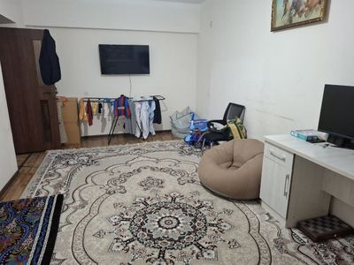 Sergeli 8xududa 2xonali Novostroyka kvartira sotiladi srochna