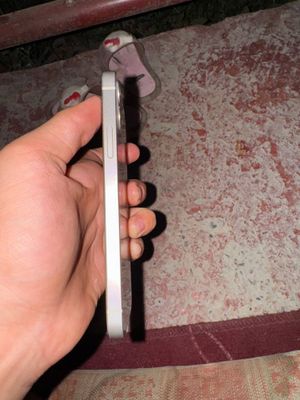 Iphone 12 holati uta ideal petno yoq ochilmagan