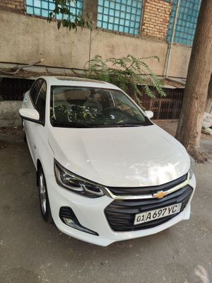 Chevrolet onix premier