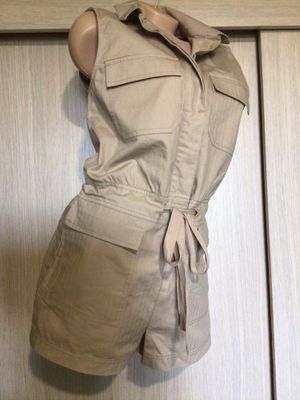 Комбинезон для стройной девушки