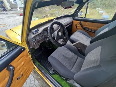 Srochno sotiladi vaz 2106