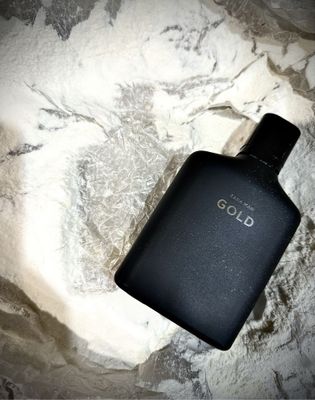 Zara gold man Aura parfum