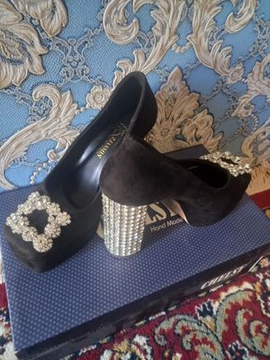 каблук новый