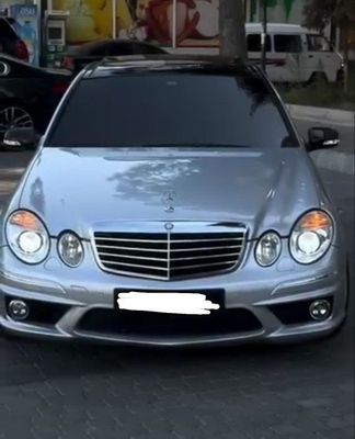 Mercedes Benz E63 AMG