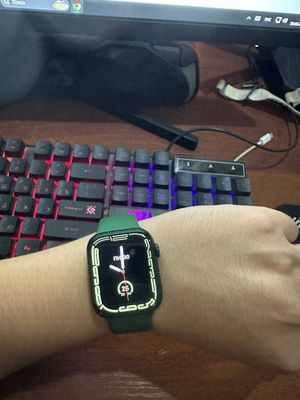 Apple Watch 7 green 45 mm ORIGINAL