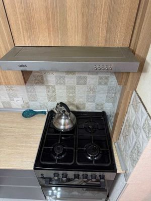 Продам вытяжку Artel