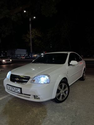 Chevrolet Lacetti 1.8