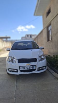 Nexia 3 sotiladi