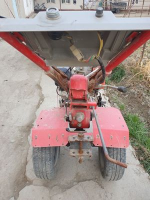 Traktor pritsep bn