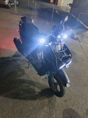 Sotiladi moped