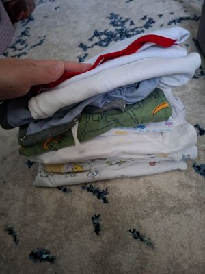 Детские вещи для новорождённых детей