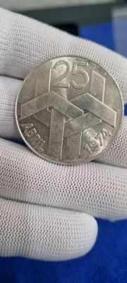 Серебряные монеты