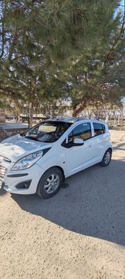 Chevrolet Spark 4 позиция автомат