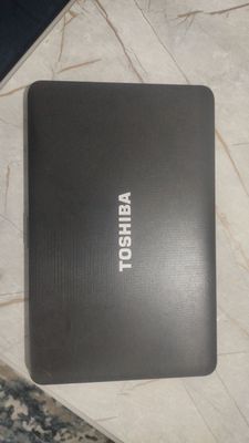 Noutbok TOSHIBA arzon