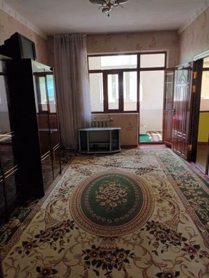 Mirzo Ulug’bek Ttzda Bollaga, Oilaga, Qizlarga arenda