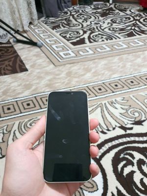 Iphone 12 mini sotiladi