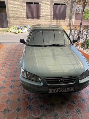 Toyota camry 2001