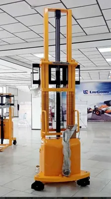 Полуавтомат электрический штабелер мини кара SAAB SEM20-16 погрузчик