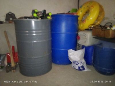 Bochkalar sotiladi yangi toza ishlatilmagan