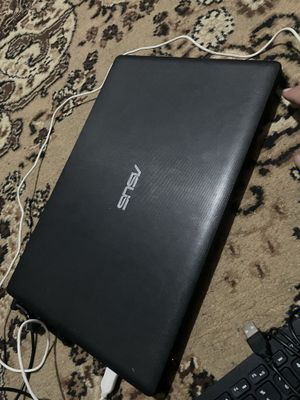 Notebook Asus Sotiladi!