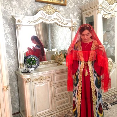 салом койлак сотилади 2 марта кийилган нархи200мин