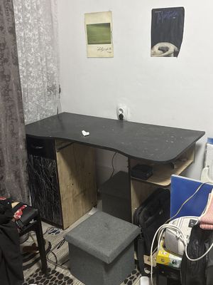 Отдам даром стол
