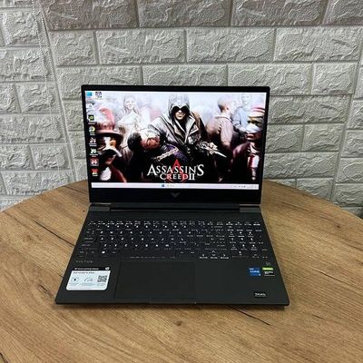 Hp Victus Gaming 15.6 sotiladi Nasiya savdo xam bor