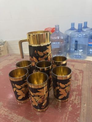 Графин со стаканами