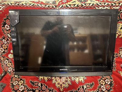 Телевизор Samsung 32 series 3