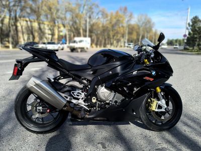 Срочьно BMW S 1000 RR new