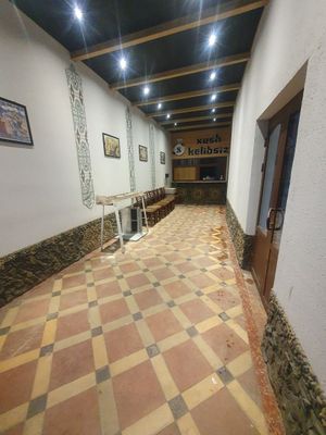 Kunlik ijara Hovli beriladi.5-maktab.Samarqand sh