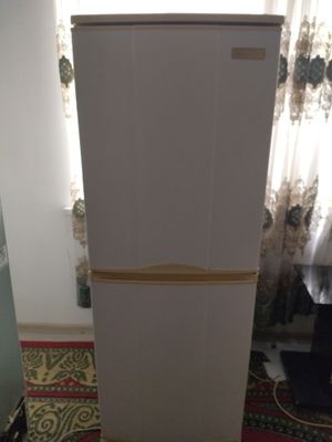 Холоделъник сотилади