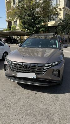 Hyunday Tucson 2022й люки бор