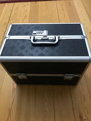 Чемодан для визажиста. Маникюр. Педикюр И тд