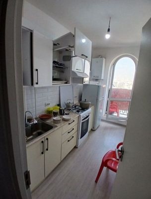 Shayxontohur tumani G‘afur G‘ulom Metrosi yonida Bezmakler Kvartira b