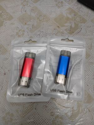 USB fleshka 128 Gb