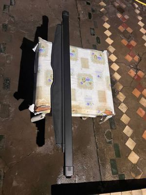 Продам шторку багажа для каптивы