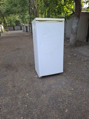 Kanditsaner sotiladi