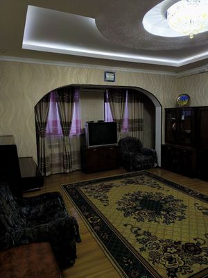 Сдаётся 3х комнатная квартира на Юнусабаде 4