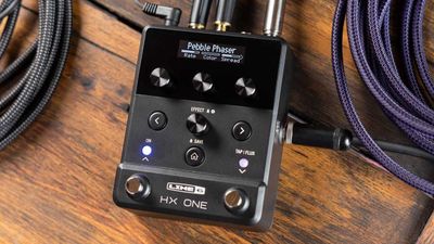 Line 6 HX One Гитарный процессор.