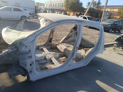 Спарк куз ов эшиклар бор