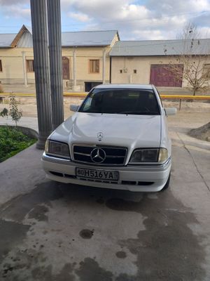 Продаётся мерседес w202