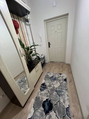 Olmazor sityda 2xonali kv 1xonasiga 3ta qiz qoyiladi
