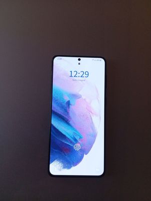 Samsung S21+ 5g.