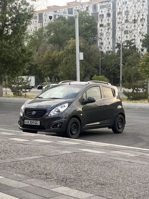 Spark Avtomat sotiladi