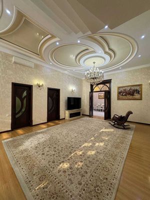 За отелем Grand Mir ул.Таффакур 9-комн 2-этажа 10-сот 650 м² бассейн