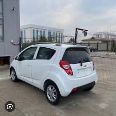 Продаю свой Спарк, 9500 y.e.