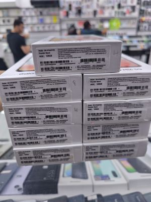samsung M16 5G 4/128 yangi black.pink.green.