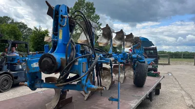 Lemken Vari-Opal 8, Claas, Case, John Deere, Belarus tortadi