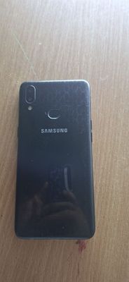 Samsung a10s ishlaydi